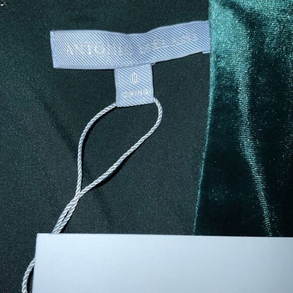 Antonio Melani Miranda Long Sleeve Velvet Jumpsuit size 0 - Picture 3 of 5